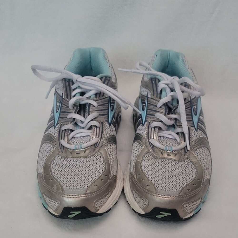 Brooks Ariel Mogo White Silver Blue Athletic Shoes Size 11